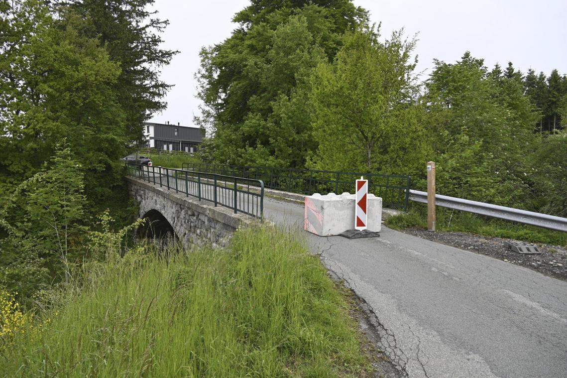 <p>Die Gemeinde Büllingen will die nicht mehr reparable Brücke Richtung Fanks Mühle jetzt auf eigene Kosten durch den Bau einer Rampe ersetzen.</p>