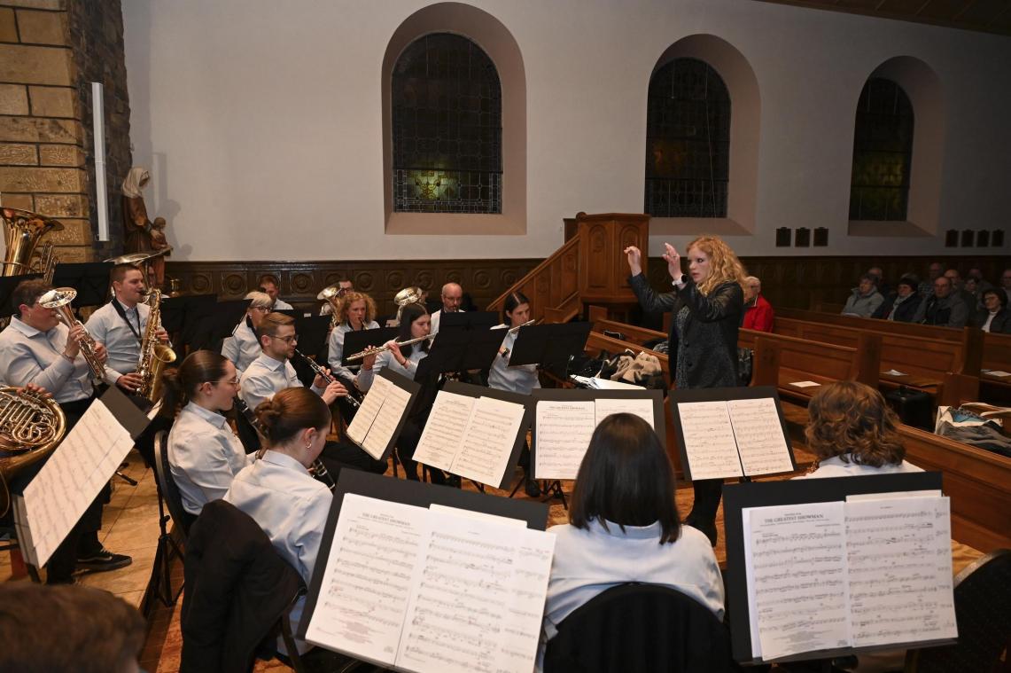 <p>Das Jahreskonzert des Königlichen Musikvereins „Heimatklang“ Schoppen-Möderscheid findet seit einigen Jahren in der Schoppener Pfarrkirche statt.</p>