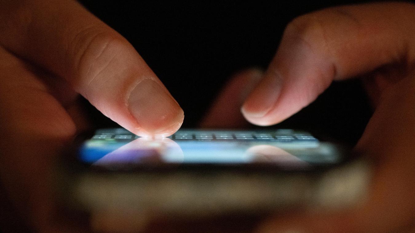 <p>Das Smartphone ist ständiger Begleiter – doch für viele Belgier wird die Balance zwischen digitaler Nutzung und realem Leben zunehmend zur Herausforderung.</p>