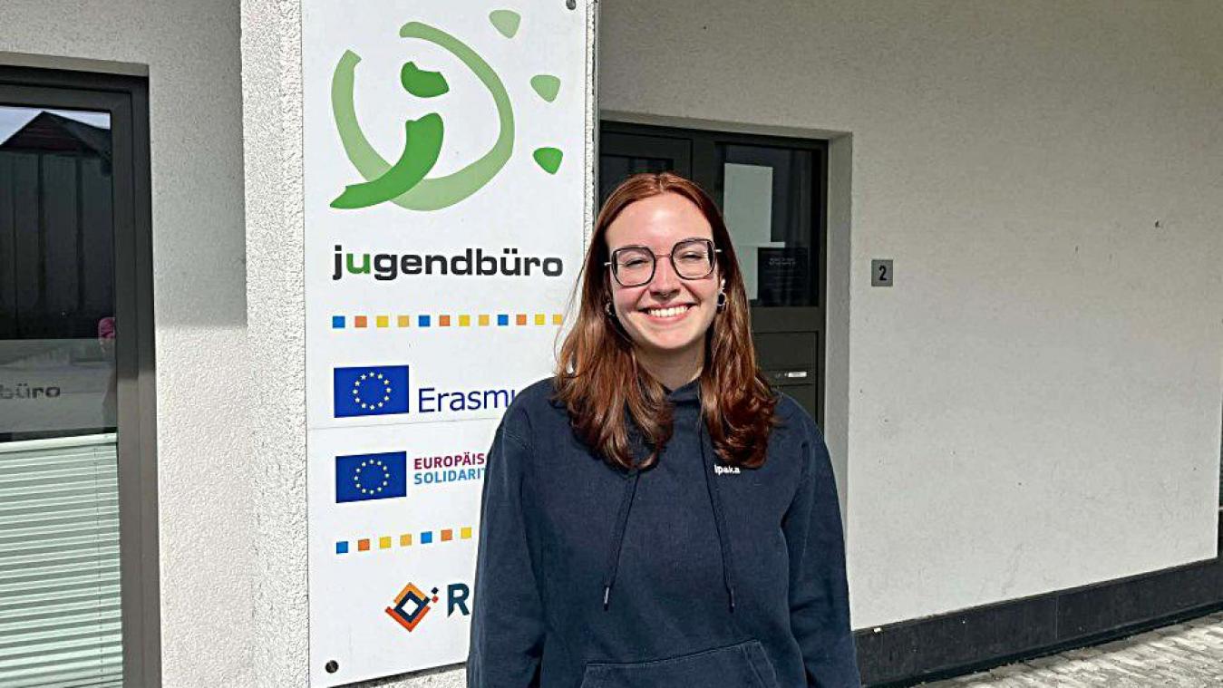 <p>Eva Carpels, neue eTwinning-Koordinatorin beim Jugendbüro Ostbelgien, informiert Schulen über digitale Möglichkeiten, den Unterricht europaweit zu vernetzen.</p>