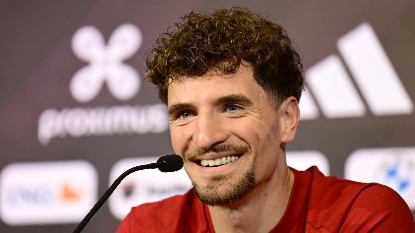 <p>Thomas Meunier zeigte sich am Dienstag bestens gelaunt.</p>