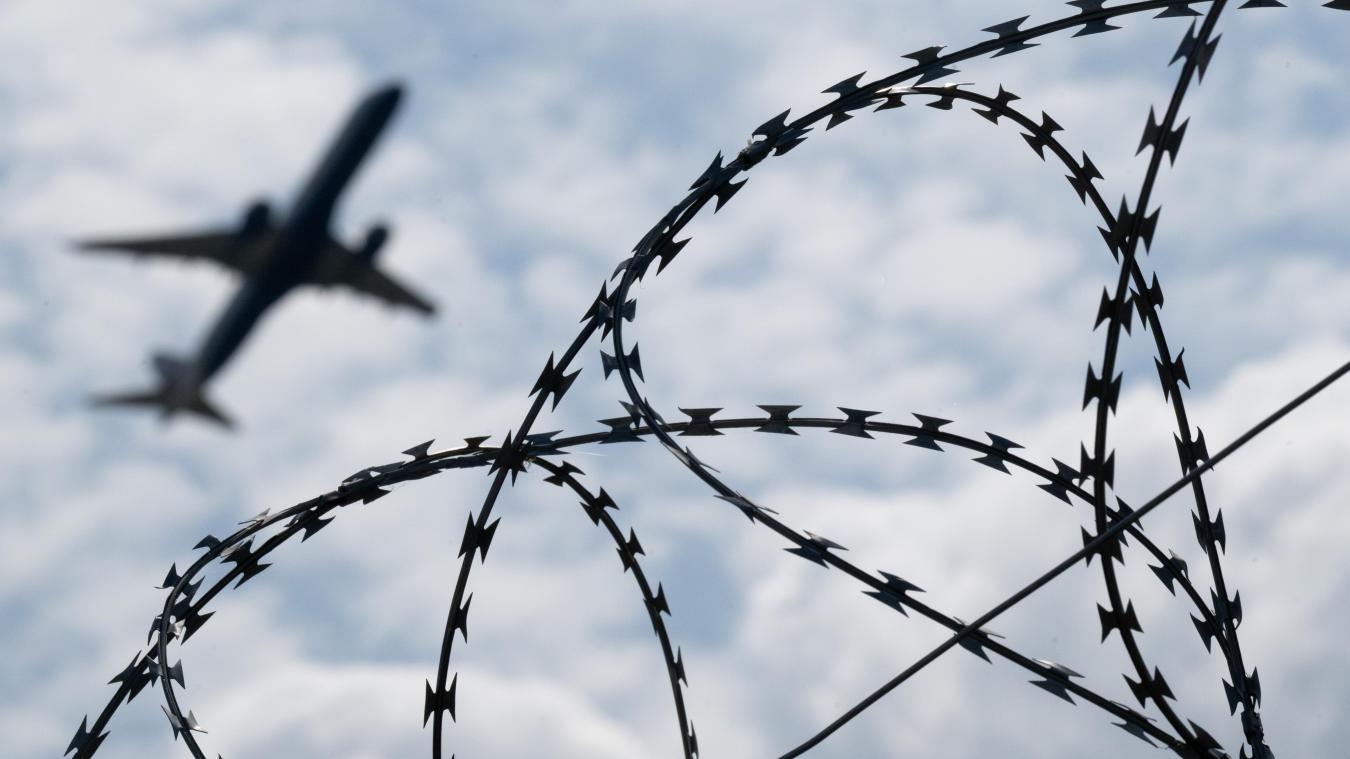 <p>Die EVP bringt mit Unterstützung rechter Parteien ein Gesetz zur Verschärfung der EU-Asylpolitik auf den Weg.</p>