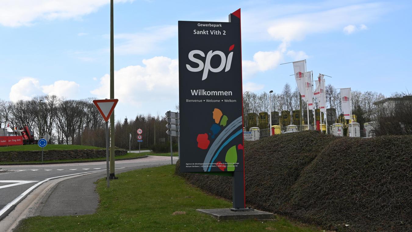 <p>Durch die geplante Energiegemeinschaft sollen Unternehmen in den Industriezonen St.Vith I, St.Vith II und Kaiserbaracke überschüssigen Strom untereinander nutzen können.</p>