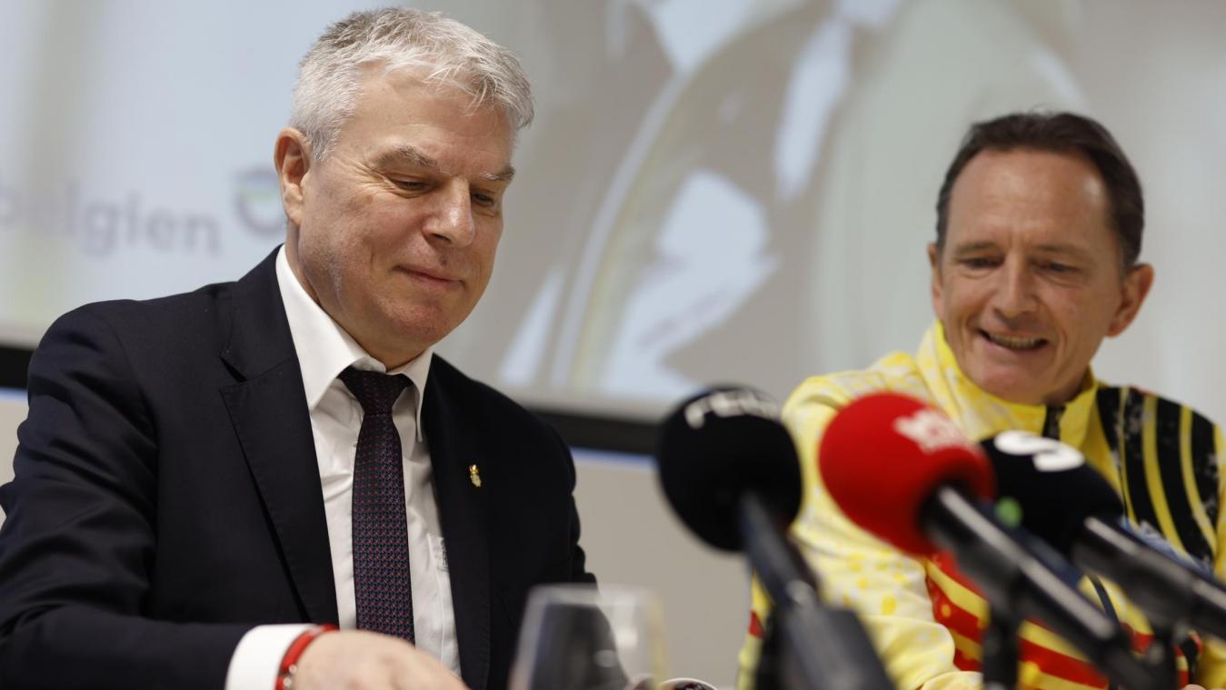 <p>Sportminister Gregor Freches bei der Pressekonferenz „One week to Milano“ des Belgischen Olympischen und Interföderalen Komitees (BOIC) in Brüssel, gemeinsam mit BOIC-Präsident Jean-Michel Saive.</p>