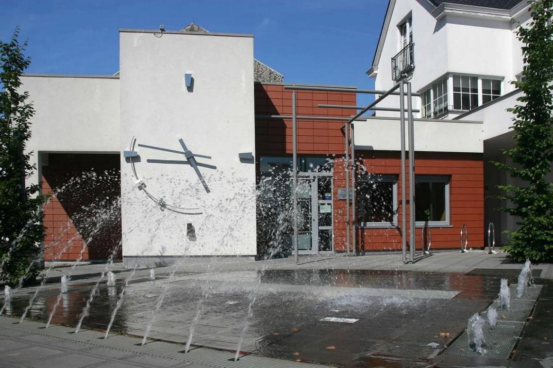 <p>Ein Blick auf das Welkenraedter Gemeindehaus</p>