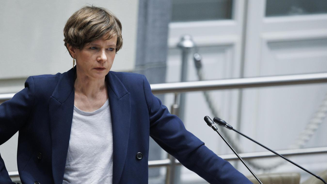 <p>Cieltje Van Achter kündigt verstärkte Maßnahmen für mehr soziale Sicherheit in den Medien an.</p>