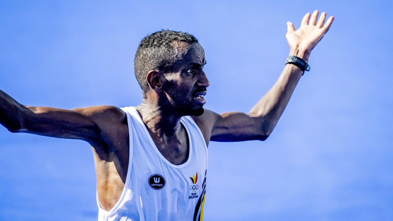 <p>Bashir Abdi bei den Olympischen Spielen 2024 in Paris: Der Belgier wurde beim Rotterdam-Marathon trotz langer Führung am Ende Dritter.</p>