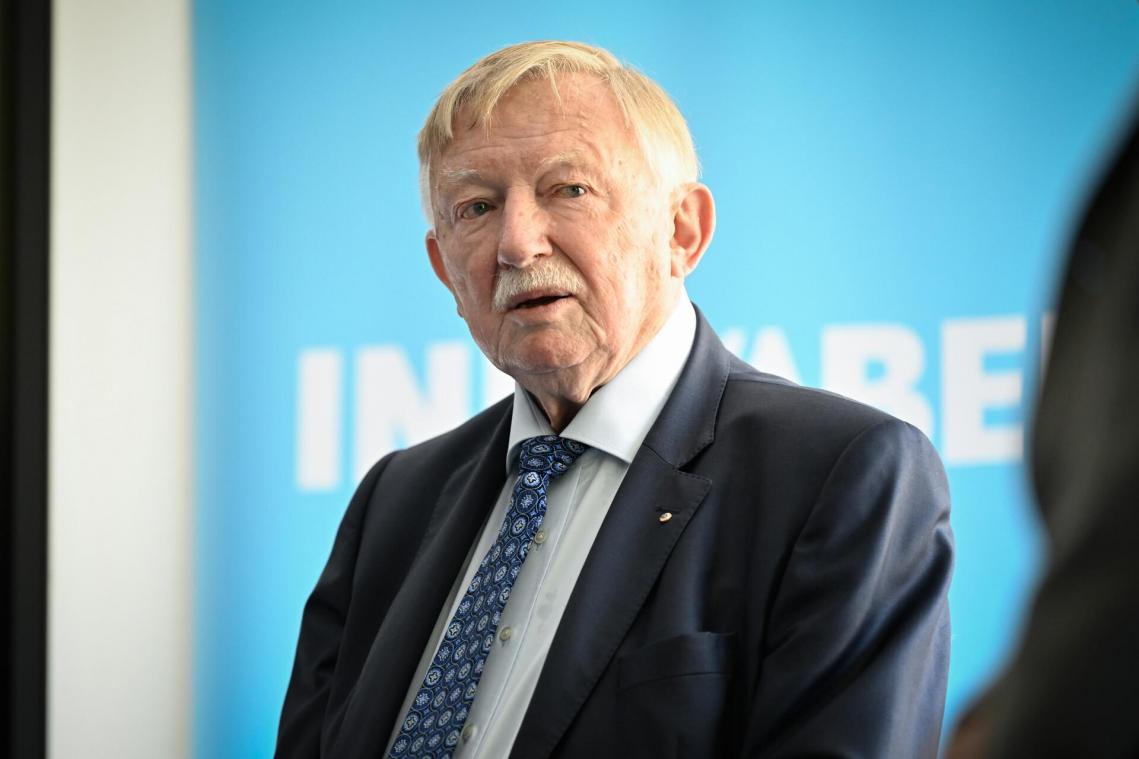 <p>Stabwechsel im Eupener Kabelwerk</p>
