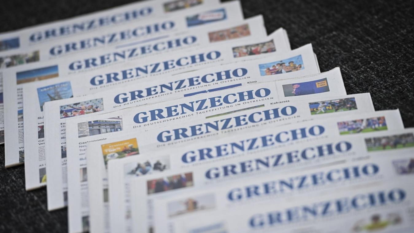 <p>Gedruckt ist nur der erste Schritt: Damit das GrenzEcho seine Leserinnen und Leser auch künftig zuverlässig erreicht, organisiert die Zeitung die Zustellung nun selbst. Nach dem Ausstieg von Bpost entsteht schrittweise ein eigenes Verteilnetz – zunächst im Süden der Deutschsprachigen Gemeinschaft, später auch im Norden. Für die Abonnenten bleibt die morgendliche Lieferung bestehen, doch hinter den Kulissen markiert sie einen tiefgreifenden Neustart.</p>