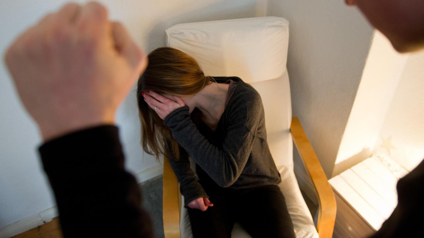 <p>Viele Opfer geschlechtsbezogener Gewalt bleiben mit ihrer Not allein</p>