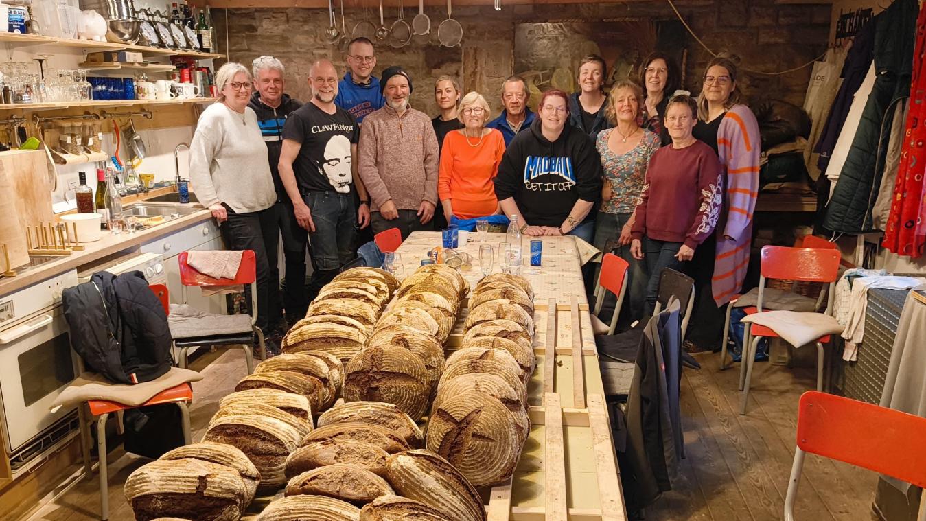 <p>Beim Kurs der Kreativen Werkstatt treffen erfahrene Hobbybäcker und Neulinge aufeinander.</p>