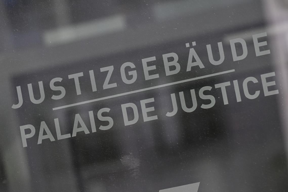 <p>Eupener Strafgericht: Angeklagtes Trio bleibt Schmuggel-Prozess fern</p>
