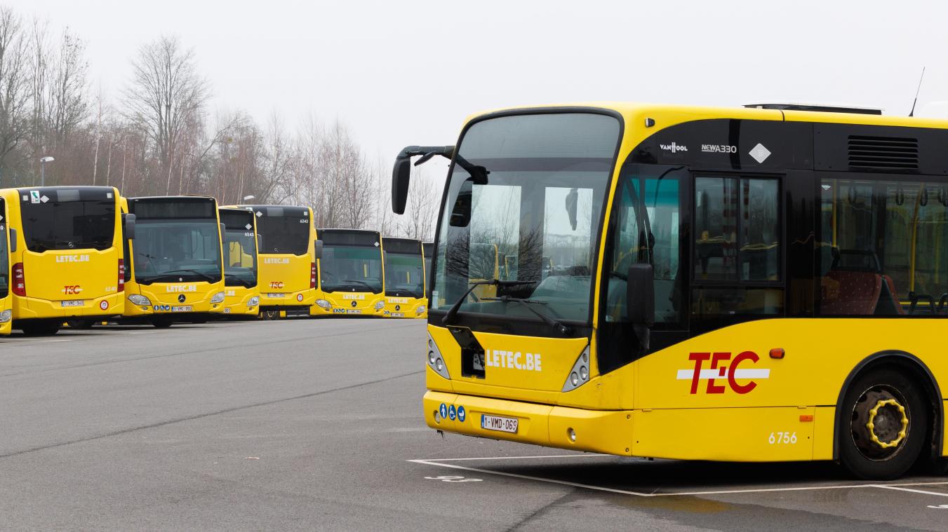 <p>Wie bereits die SNCB wird auch die TEC künftig ein Mindestdienst bei Streiks gewährleisten müssen.</p>