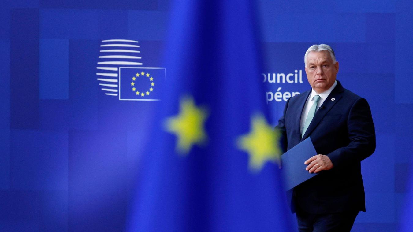 <p>Ungarn hat seine Blockade gegen ein EU-Hilfspaket für die Ukraine aufgegeben. Das Paket ermöglicht Kredite von bis zu 90 Milliarden Euro zur Finanzierung von Verteidigung und Staatshaushalt.</p>