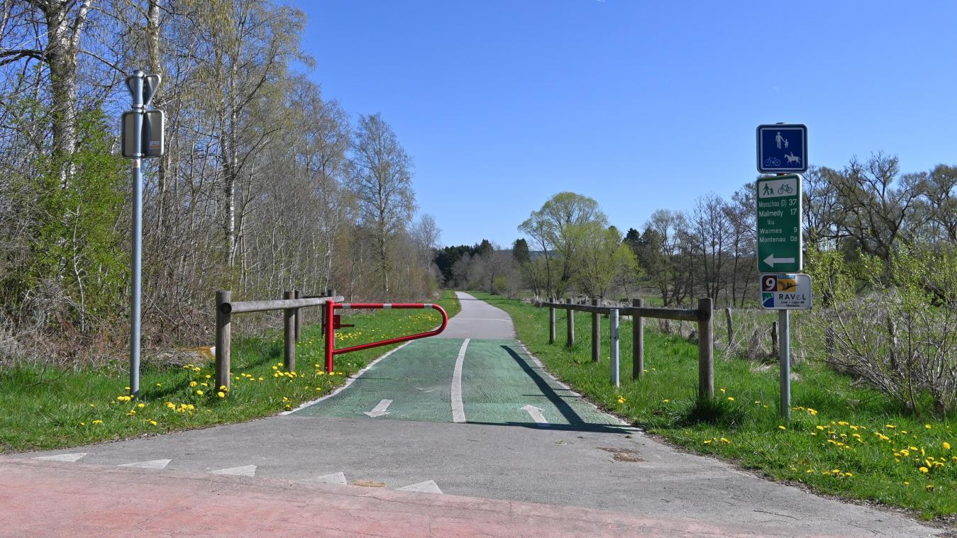 <p>Die Wasserleitung wird hauptsächlich entlang des Ravel-Wegs zwischen Deidenberg und Montenau verlegt. Dieser muss im Zuge der Arbeiten zeitweise gesperrt werden.</p>