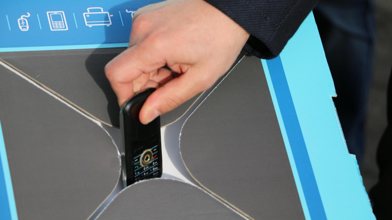 <p>Kabel, Ladegeräte und kleine Elektrogeräte werden in Belgien häufig im falschen Müll entsorgt.</p>