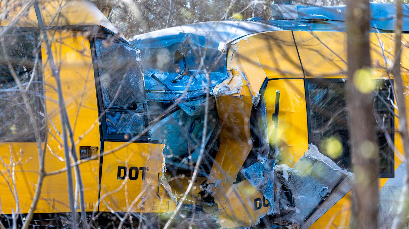<p>Zwei Züge sind am Morgen auf der Bahnstrecke zwischen Hillerød und Kagerup, nördlich von Kopenhagen, zusammengestoßen.</p>