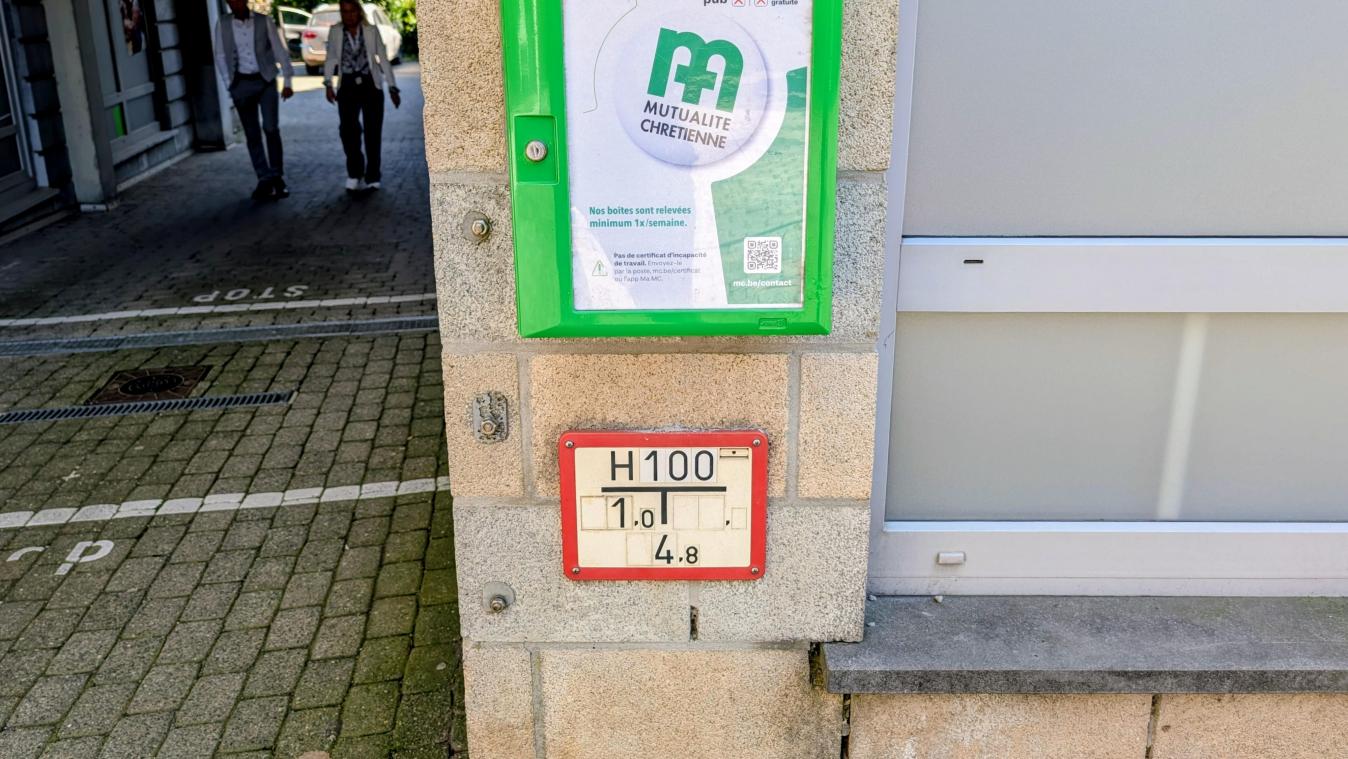 <p>Nicht mehr überall zu finden: Einige Briefkästen der Christlichen Krankenkasse wurden kürzlich abgebaut, sollen aber an den Geschäftsstellen – wie hier in Eupen – erhalten bleiben.</p>