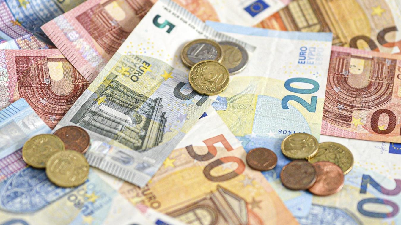 <p>Der Vorschlag der Sozialpartner würde die Staatsfinanzen stärker belasten als die geplante Index-Bremse der Regierung, zeigen Berechnungen von Planbüro und LSS.</p>