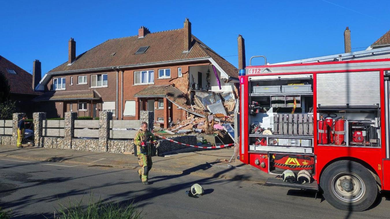 <p>Nach dem teilweisen Einsturz eines Hauses in Clabecq wurden sechs Personen ins Krankenhaus gebracht.</p>