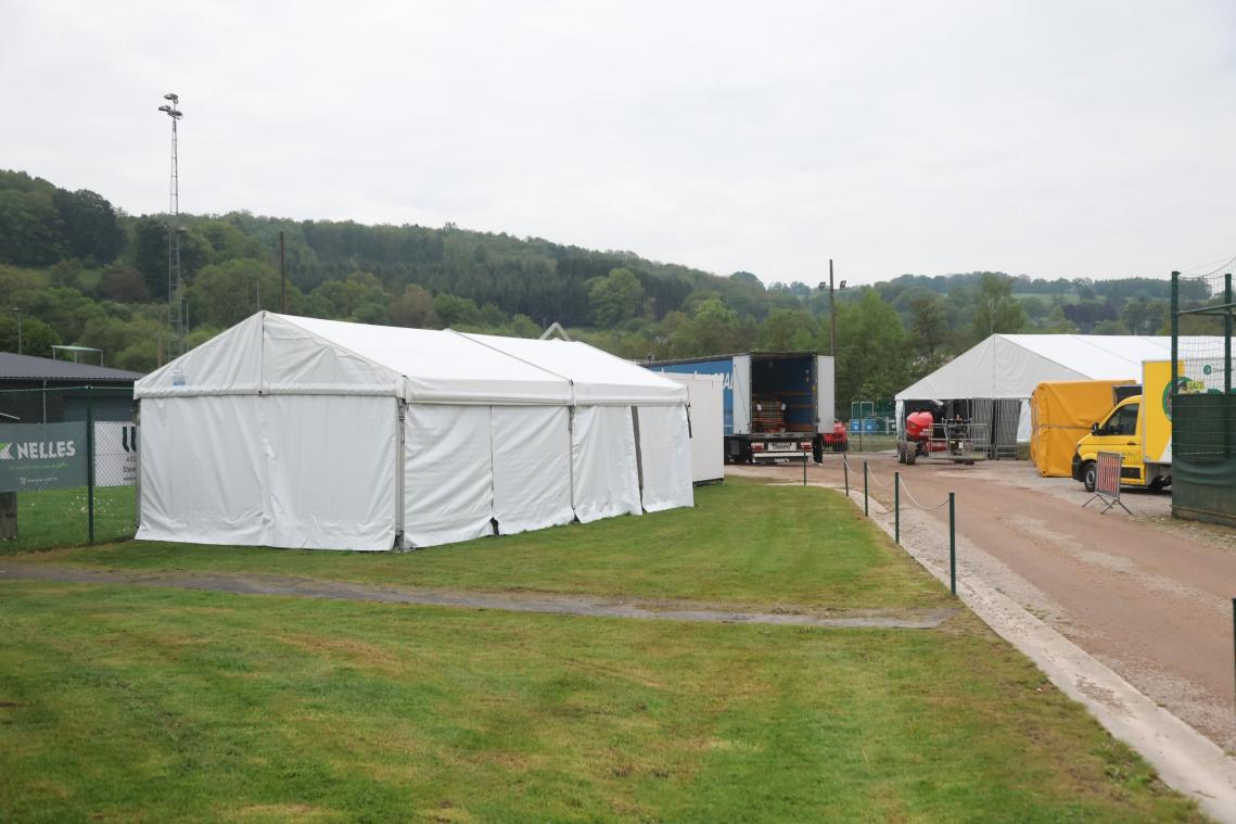 <p>In Malmedy hat der Aufbau für die Special Olympics Belgium bereits begonnen. Die Organisation ist mit viel Aufwand verbunden.</p>
