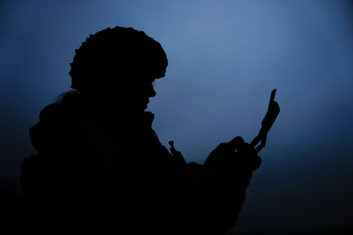 <p>Eine ukrainische Drohnenoperatorin im Einsatz</p>