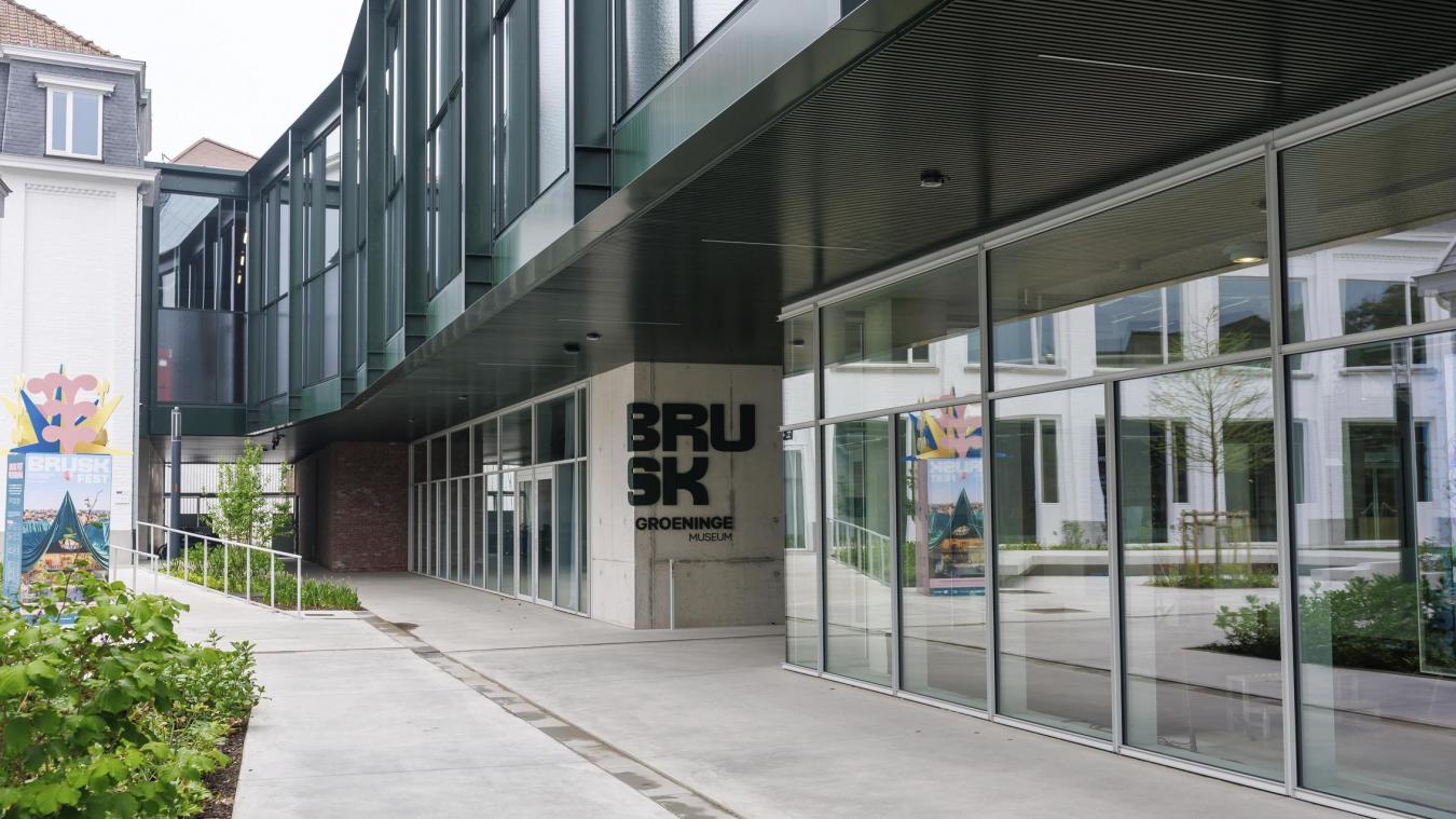 <p>BRUSK liegt im Museumsviertel zwischen dem Groeningemuseum und Gruuthuse und soll künftig große Sonderausstellungen ermöglichen. Die Baukosten beliefen sich auf knapp 40 Millionen Euro.</p>