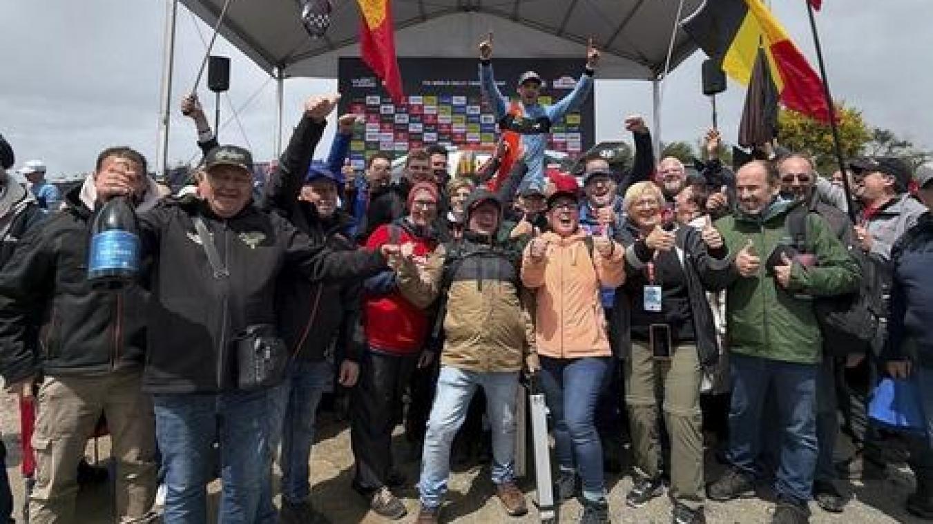 <p>Jubel in Portugal: Ostbelgische Fans feiern mit Thierry Neuville</p>
