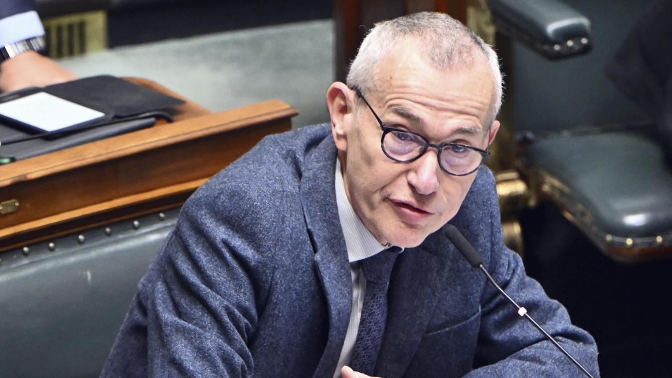 <p>Vizepremier Frank Vandenbroucke in der Kammer</p>