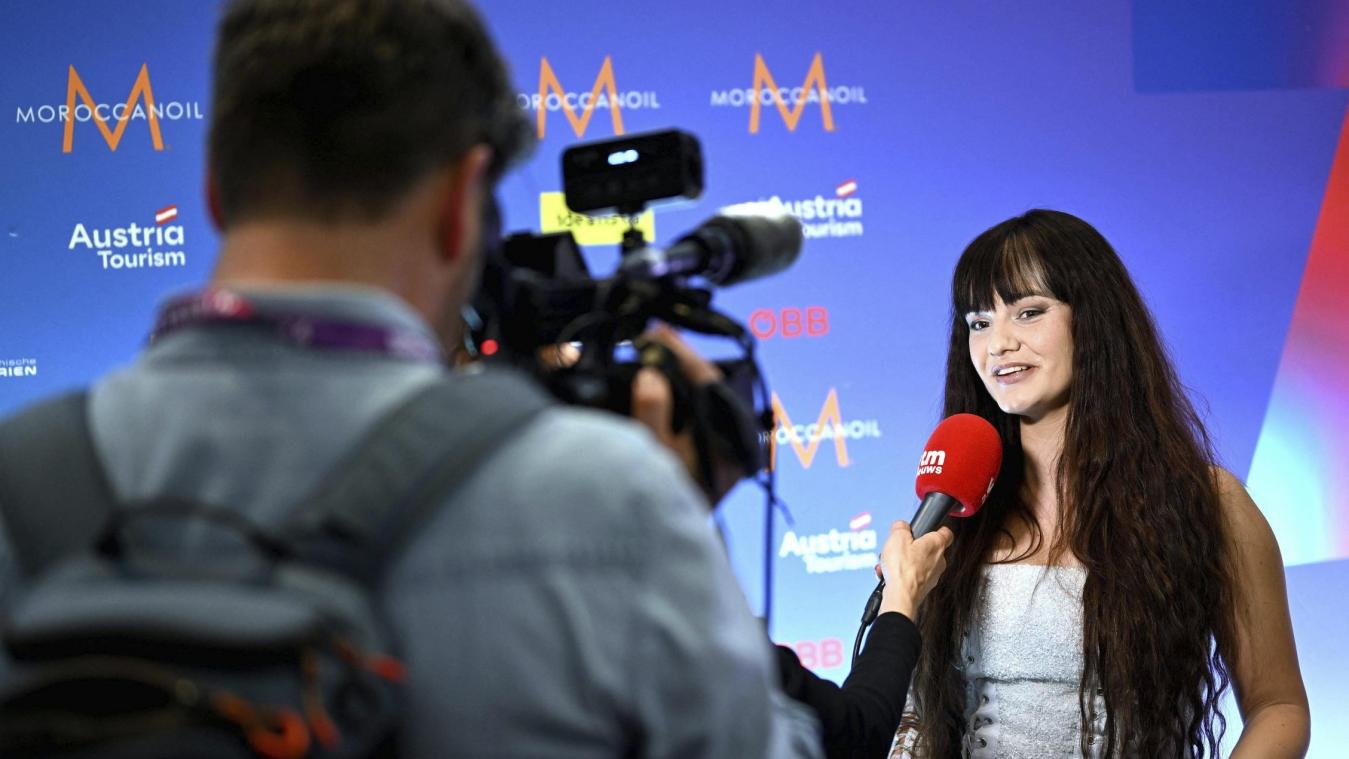 <p>Essyla vertritt Belgien beim Finale des 70. Eurovision Song Contest in Wien mit dem Titel „Dancing on the Ice“. Die Sängerin tritt am Samstagabend als vierter Act der Show direkt nach Israel auf.</p>