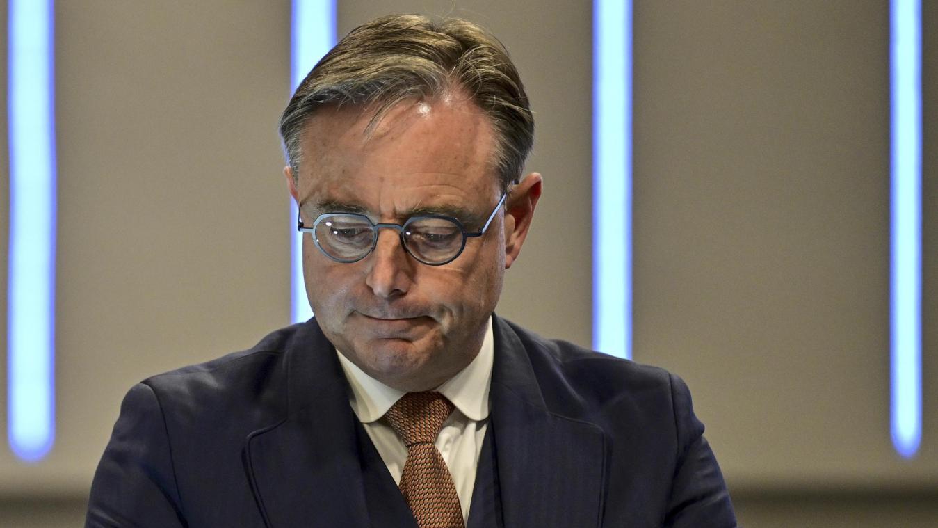 <p>Muss derzeit Milliarden suchen und seine Regierungstruppe beieinanderhalten: Premierminister Bart De Wever</p>