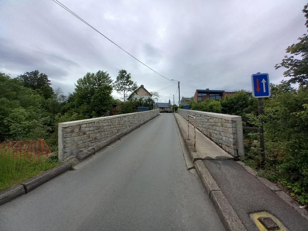 <p>An der Brücke über die Eisenbahngleise an der Heidgasse in Eupen werden Unterhaltsarbeiten durchgeführt.</p>