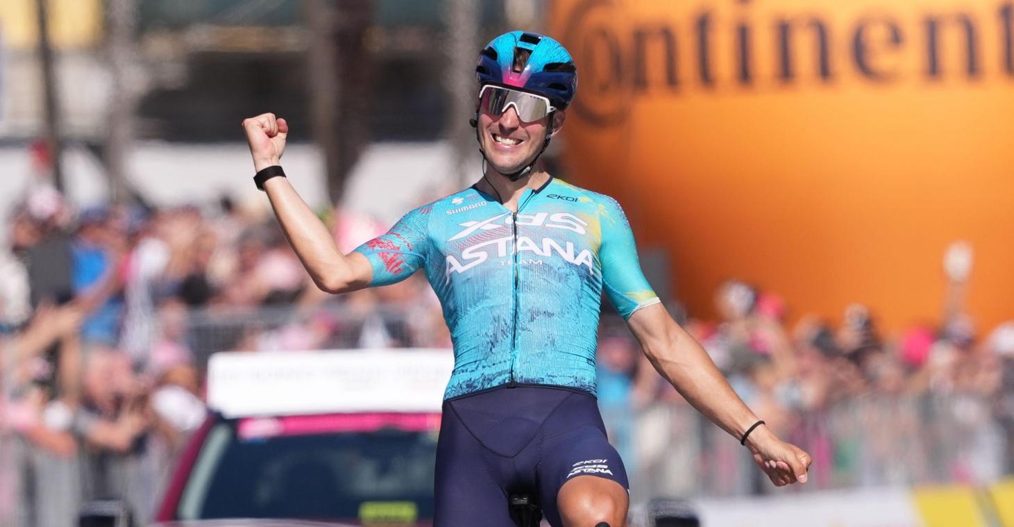 <p>Alberto Bettiol siegt auf der 13. Giro-Etappe.</p>