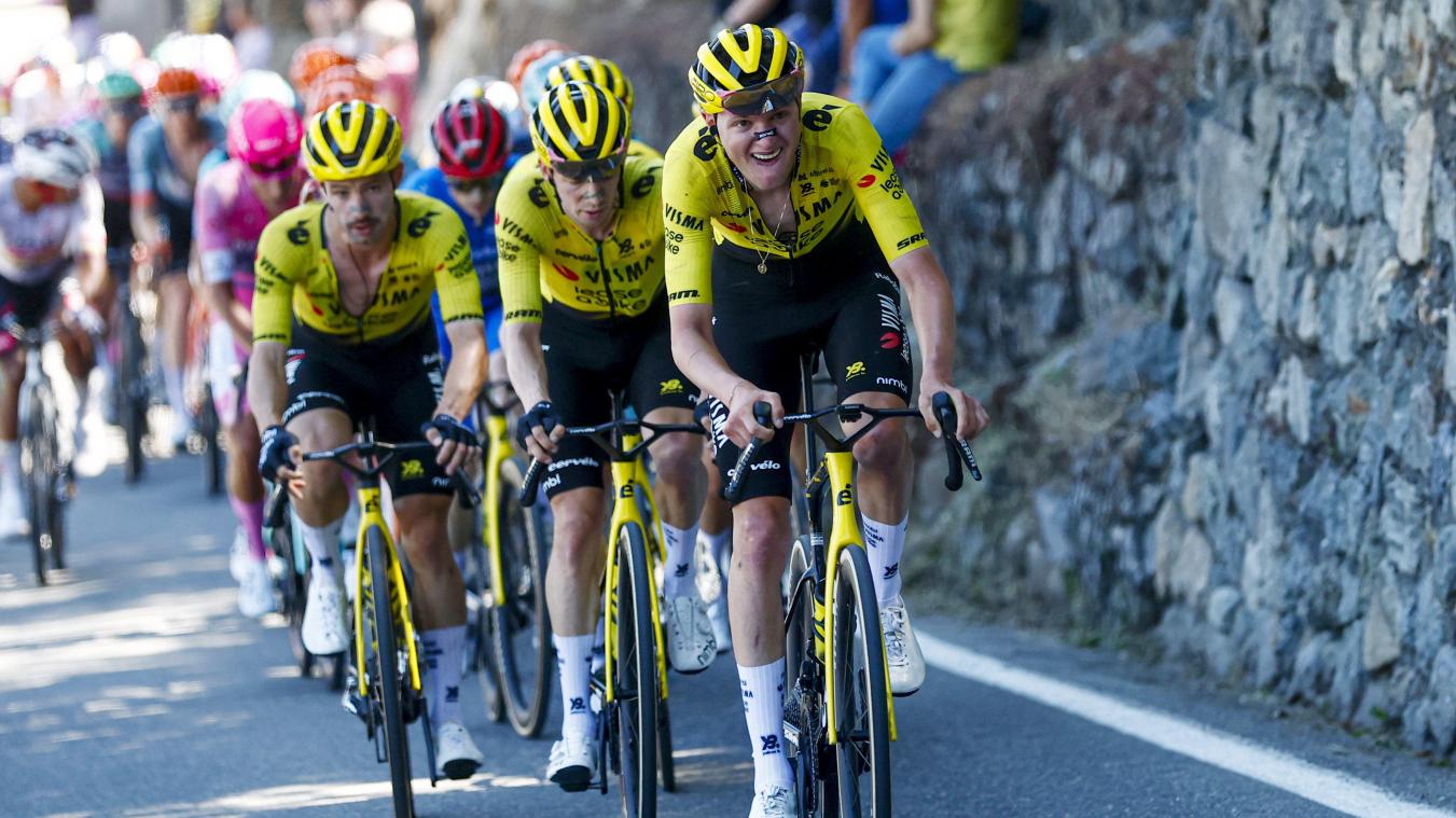 <p>Tim Rex bei der Tempoarbeit für Jonas Vingegaard auf der Alpenetappe des Giro d’Italia – der Radprofi aus Raeren fuhr sich dabei sichtbar an seine Grenzen und trug entscheidend zum Etappensieg und zur Übernahme des Rosa Trikots bei.</p>