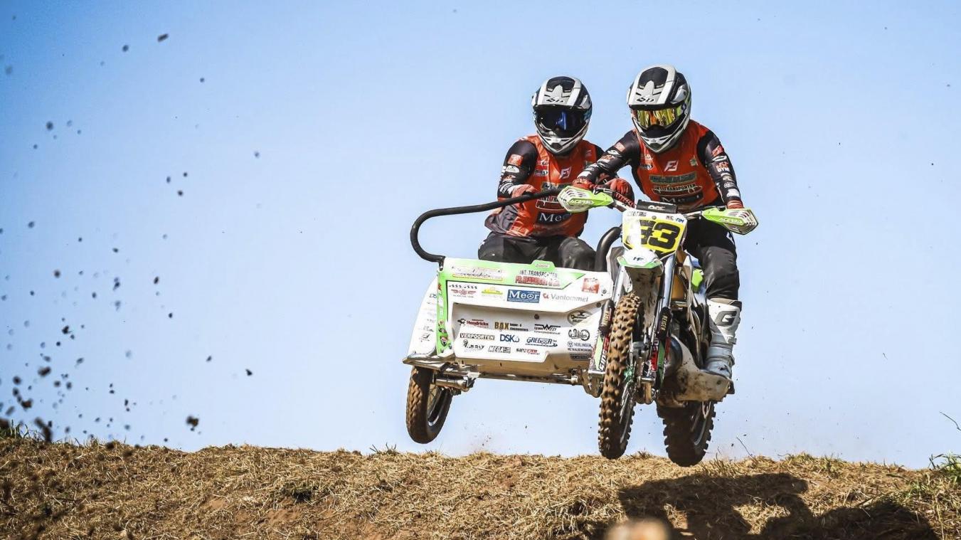 <p>Niels Hendrickx-Tayim Kaethoven vom ostbelgischen Clohse Sidecar Racing Team beim Motocross in Muri (CH).</p>