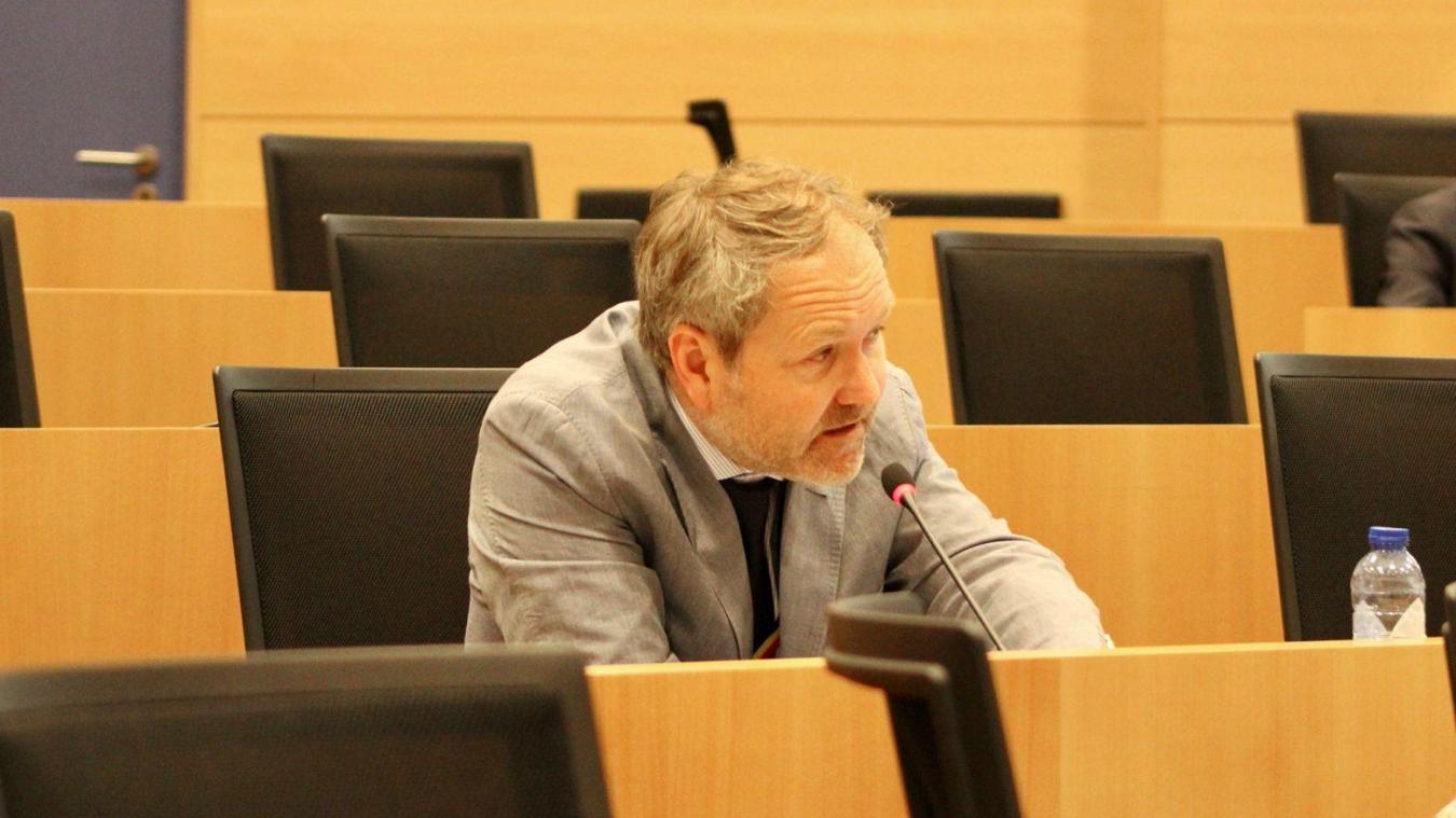 <p>Luc Frank im Kammerausschuss</p>