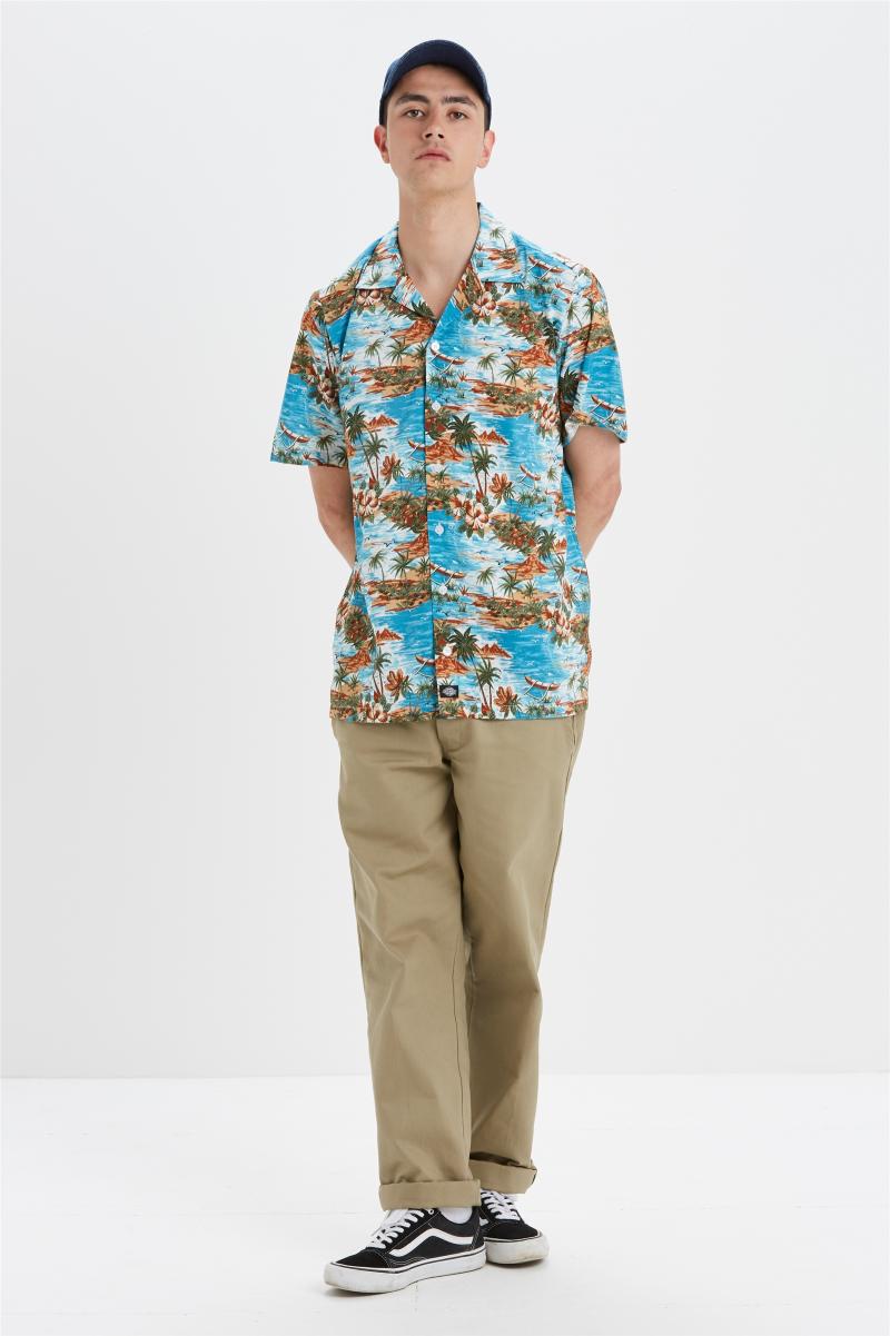 <p>Das Hawaiihemd ist zurück bei Modelabel Dickies.</p>