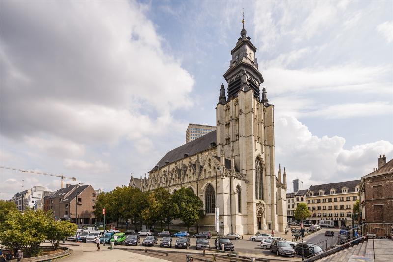 <p>Die imposante Kapellenkirche in Brüssel, in der der Künstler Bruegel 1563 geheiratet hatte.</p>