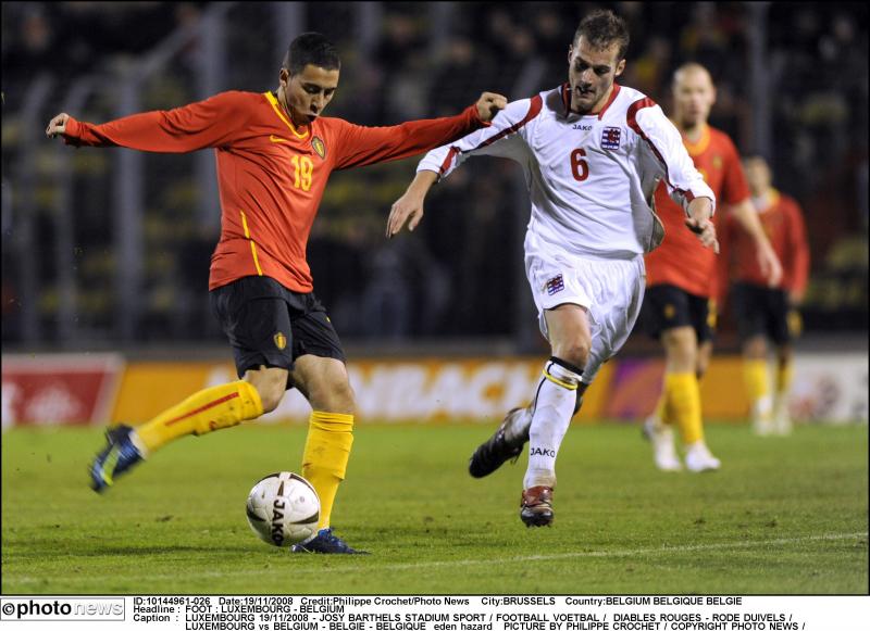 <p>Am 19. November 2008 gab Eden Hazard sein Debüt für die Roten Teufel. Foto: Photo News</p>