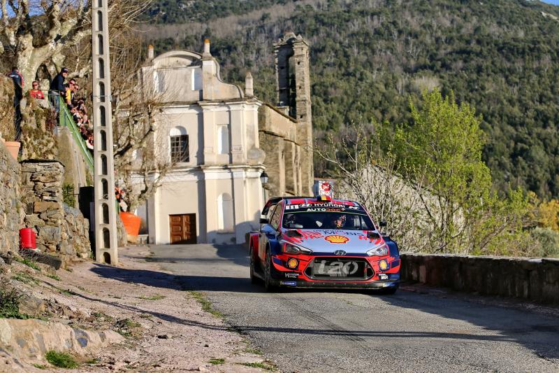 <p>Mit seinem insgesamt dritten Sieg bei der Rallye Korsika eroberte Thierry Neuville im Hyundai die Gesamtführung in der Rallye-Weltmeisterschaft.</p>