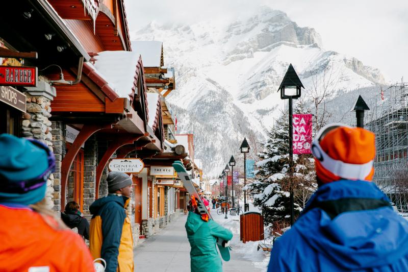 <p>Der Ort Banff ist Namensgeber des Banff National Park mit den berühmten Skiresorts Lake Louise und Sunshine Village.</p>
