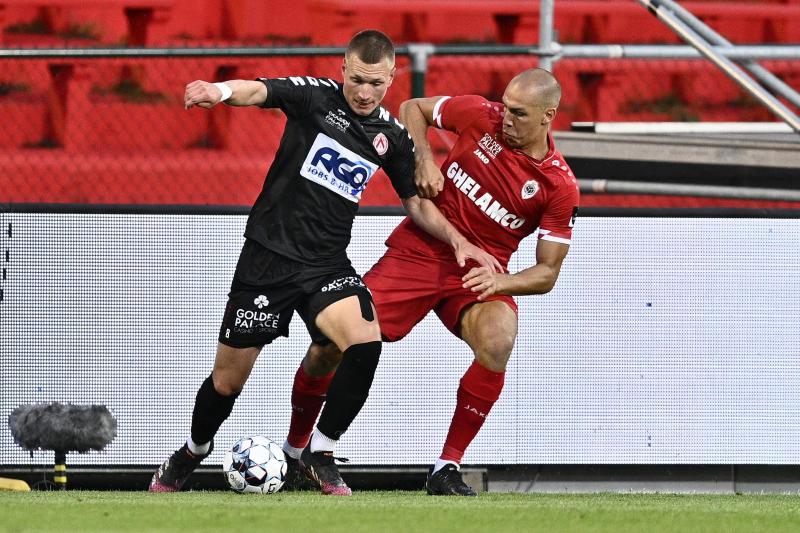 <p>Michael Frey (rechts) und die Antwerpener kämpfen um den Einzug in die Europa League.</p>