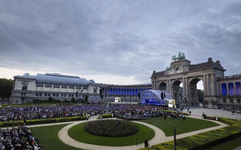 <p>Laut Schätzungen der Polizei waren insgesamt 100.000 Menschen bei der Veranstaltung im Brüsseler Jubelpark dabei.</p>