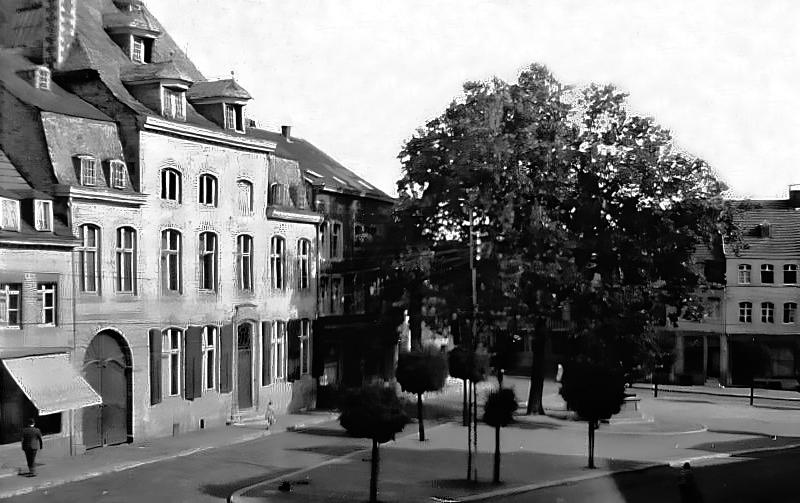 <p>Das Gebäude am Eupener Marktplatz blickt auf eine lange Geschichte zurück. Vor über 70 Jahren verlegte das GrenzEcho seinen Verlagssitz dorthin.</p>