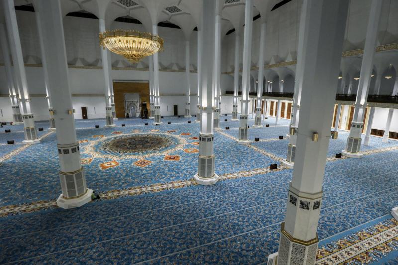 <p>Eine Innenansicht der Großen Moschee von Algier</p>