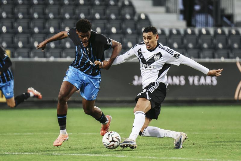 <p>Eupen (hier Angreifer Zakaria Atteri) startete stark in die Partie.</p>