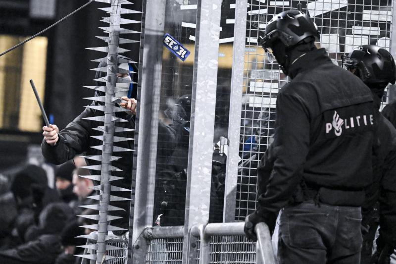 <p>Einige „Fans“ von Genk zeigten sich gewaltbereit.</p>