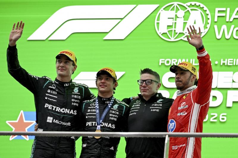 <p>Lewis Hamilton fuhr im Ferrari erstmals auf das Podium.</p>