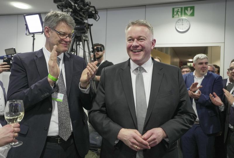 <p>Anders als seinen Bruder, Bundesverkehrsminister Patrick Schnieder (links), zog es Gordon Schnieder nie nach Berlin.</p>