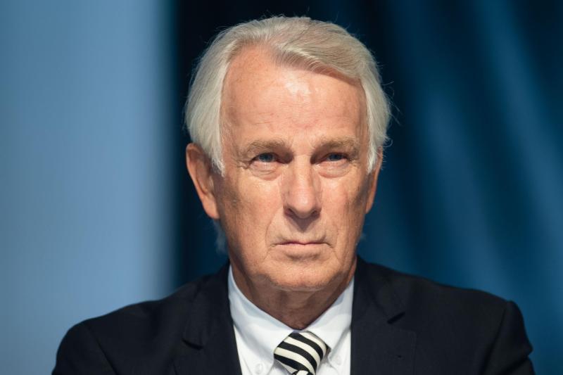 <p>Rainer Bonhof</p>